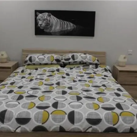 Hal Saghtrija - With Fantastic Sea And Mountain Views Lägenhet *