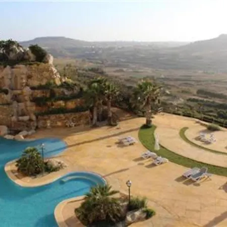 Hal Saghtrija - With Fantastic Sea And Mountain Views *