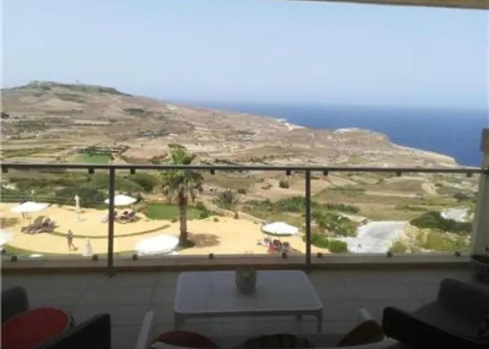 Hal Saghtrija - With Fantastic Sea And Mountain Views Daire *
